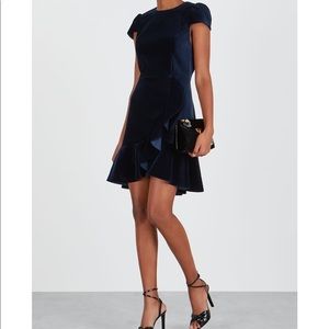 NWT Alice + Olivia Enid Dress Navy Velvet 4